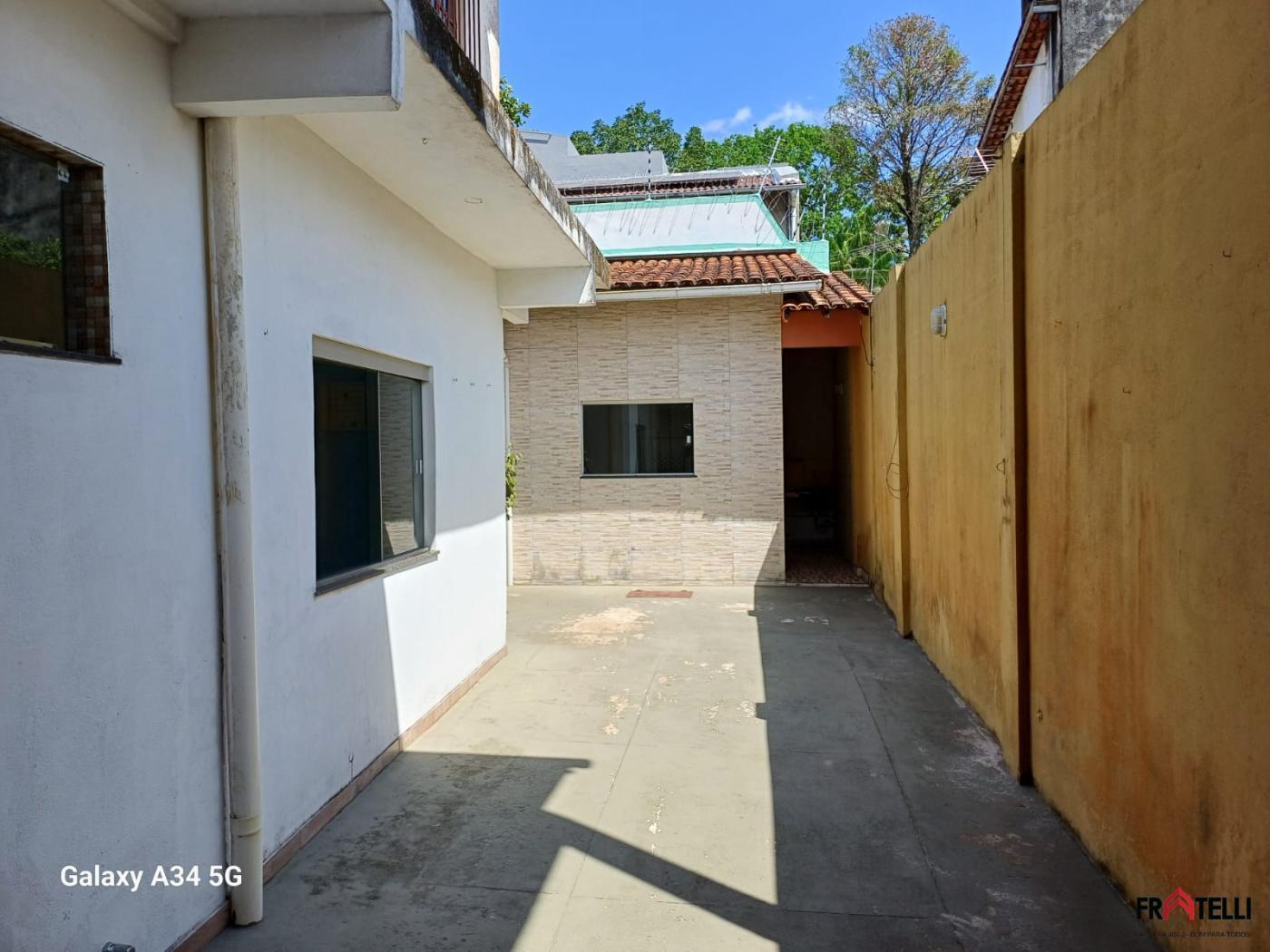 Casa à venda com 6 quartos, 264m² - Foto 20