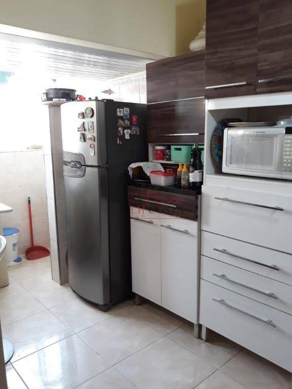 Apartamento à venda com 2 quartos, 85m² - Foto 16