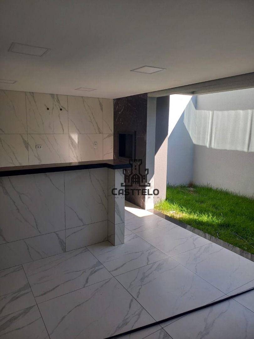 Casa à venda com 3 quartos, 277m² - Foto 17