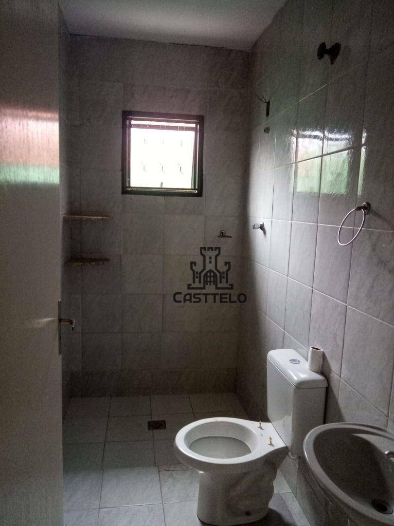 Casa à venda com 3 quartos, 70m² - Foto 26