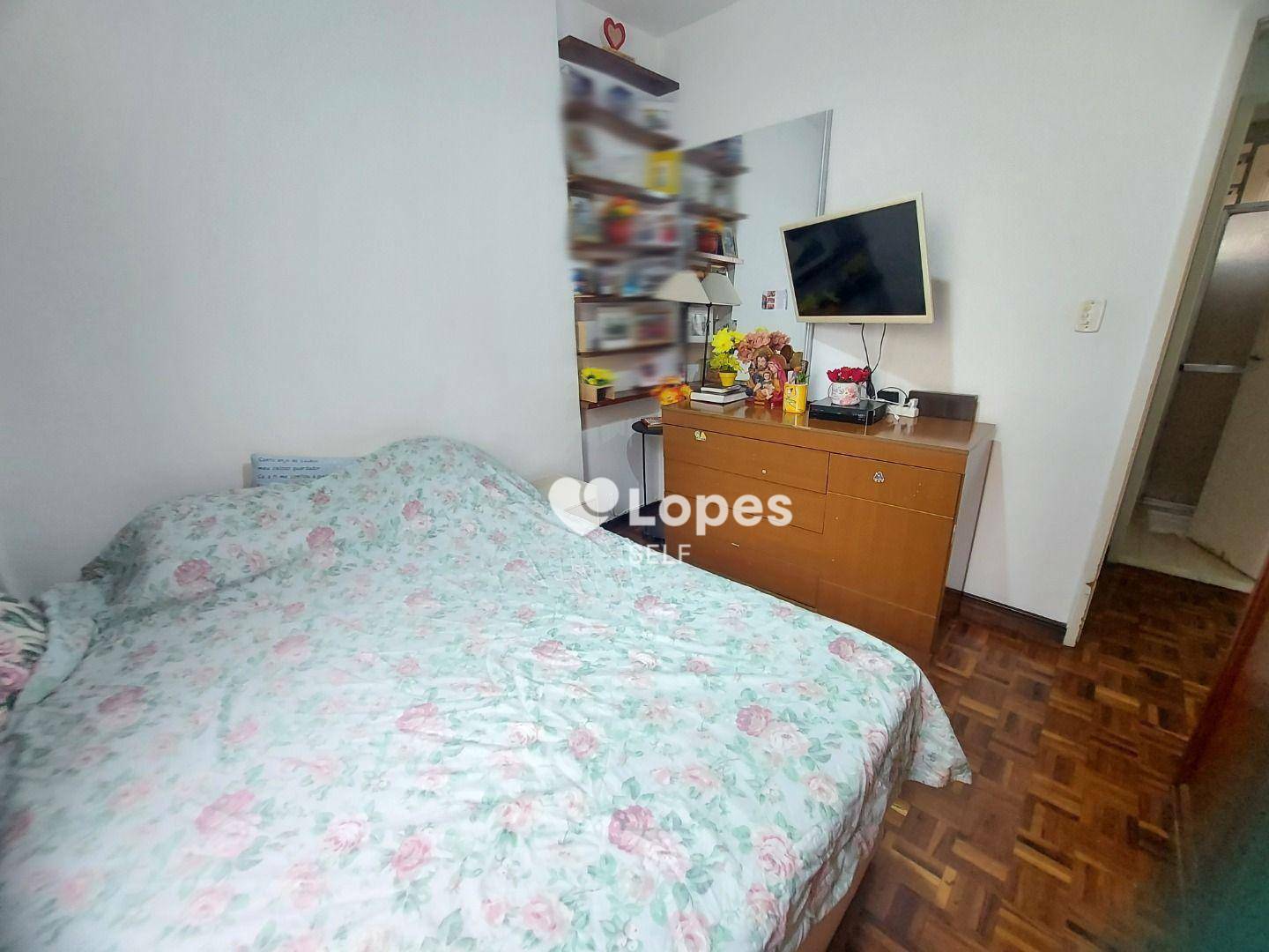 Apartamento à venda com 3 quartos, 125m² - Foto 8