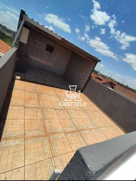 Sobrado à venda com 3 quartos, 100m² - Foto 2