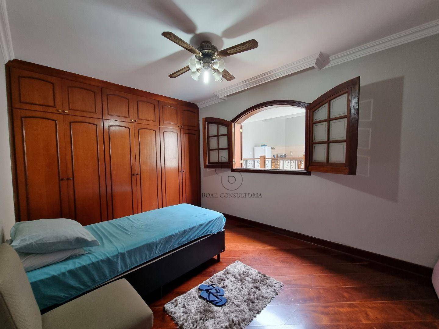 Casa de Condomínio à venda com 4 quartos, 500m² - Foto 27