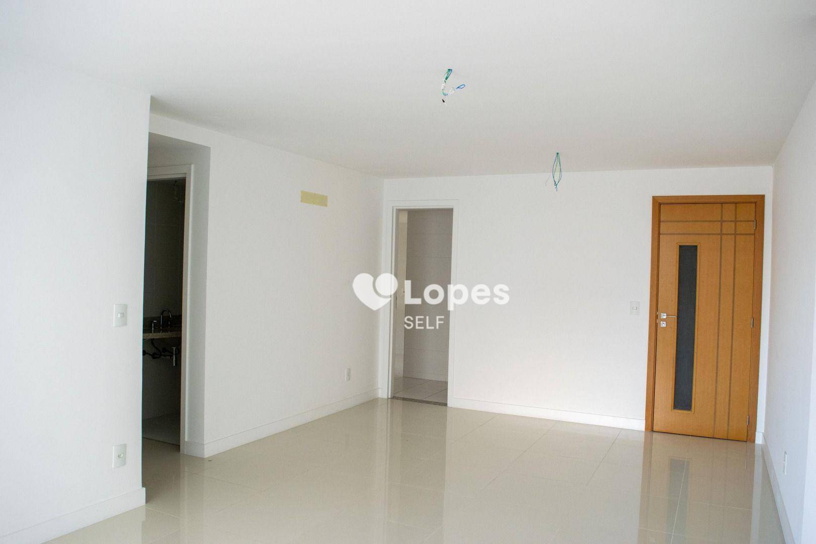 Apartamento à venda com 3 quartos, 97m² - Foto 6