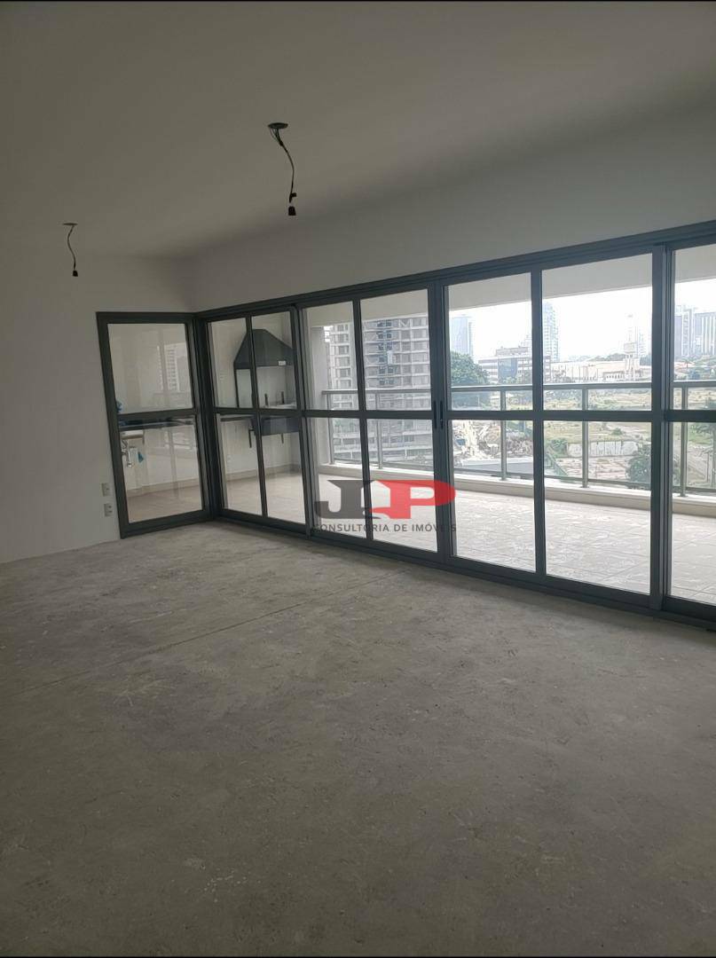 Apartamento à venda com 3 quartos, 181m² - Foto 4