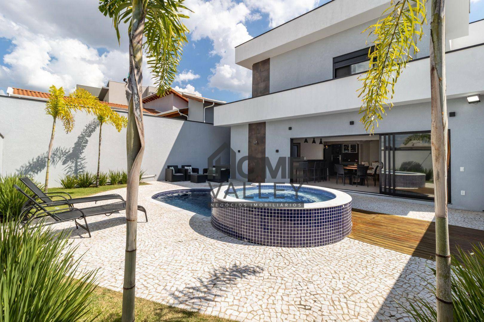 Casa de Condomínio à venda com 3 quartos, 267m² - Foto 1