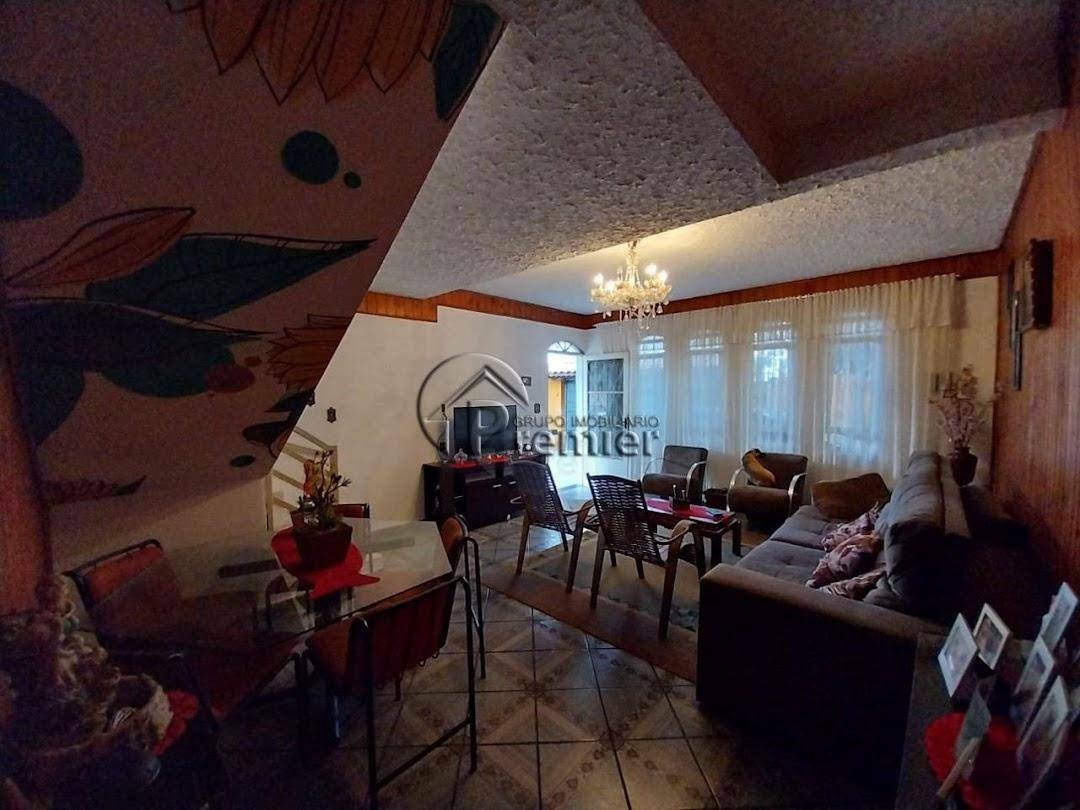 Casa à venda com 3 quartos, 250m² - Foto 9