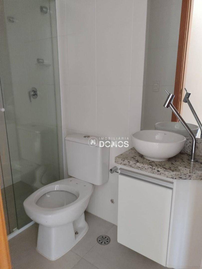 Apartamento à venda com 4 quartos, 220m² - Foto 13