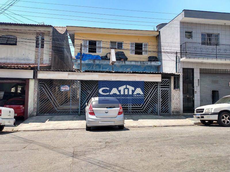 Sobrado à venda com 3 quartos, 220m² - Foto 1