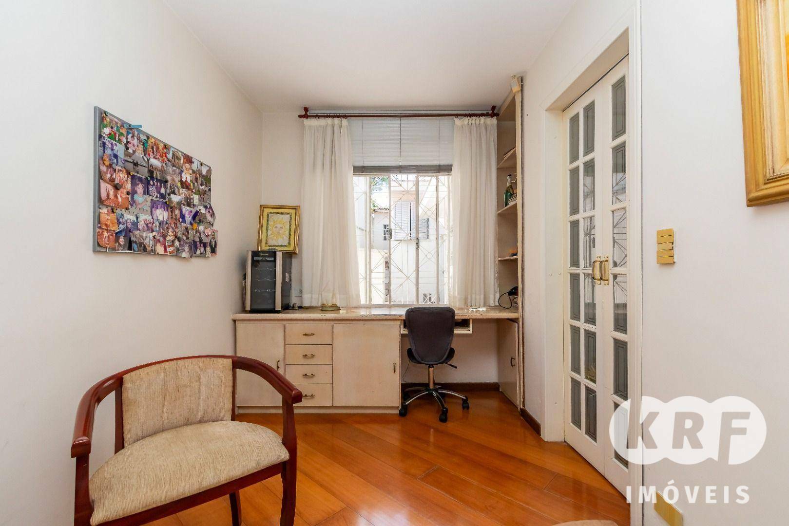 Casa à venda com 4 quartos, 171m² - Foto 8