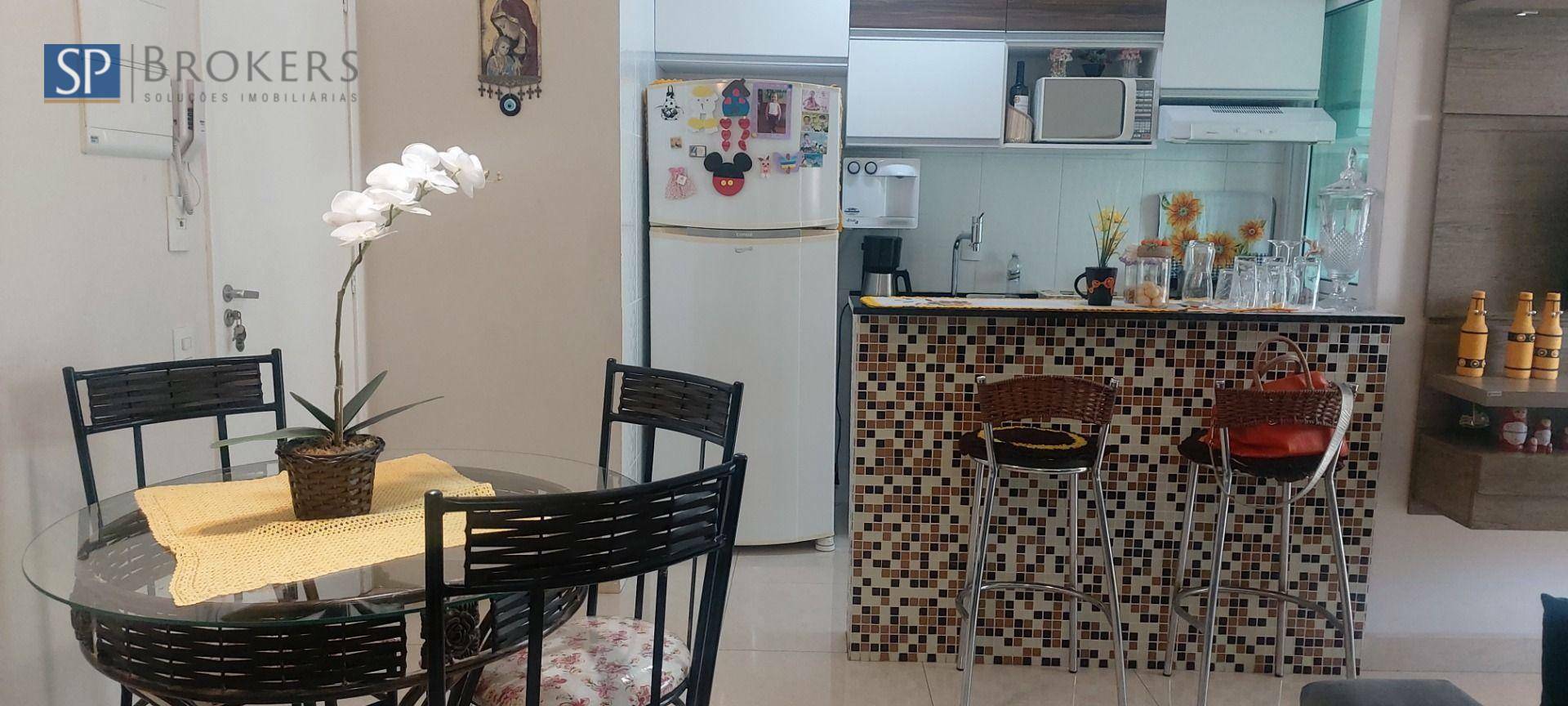 Apartamento à venda com 2 quartos, 67m² - Foto 8