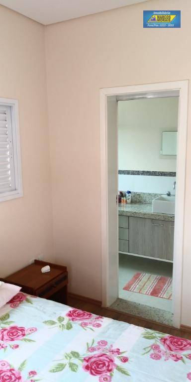 Casa de Condomínio à venda com 4 quartos, 238m² - Foto 27