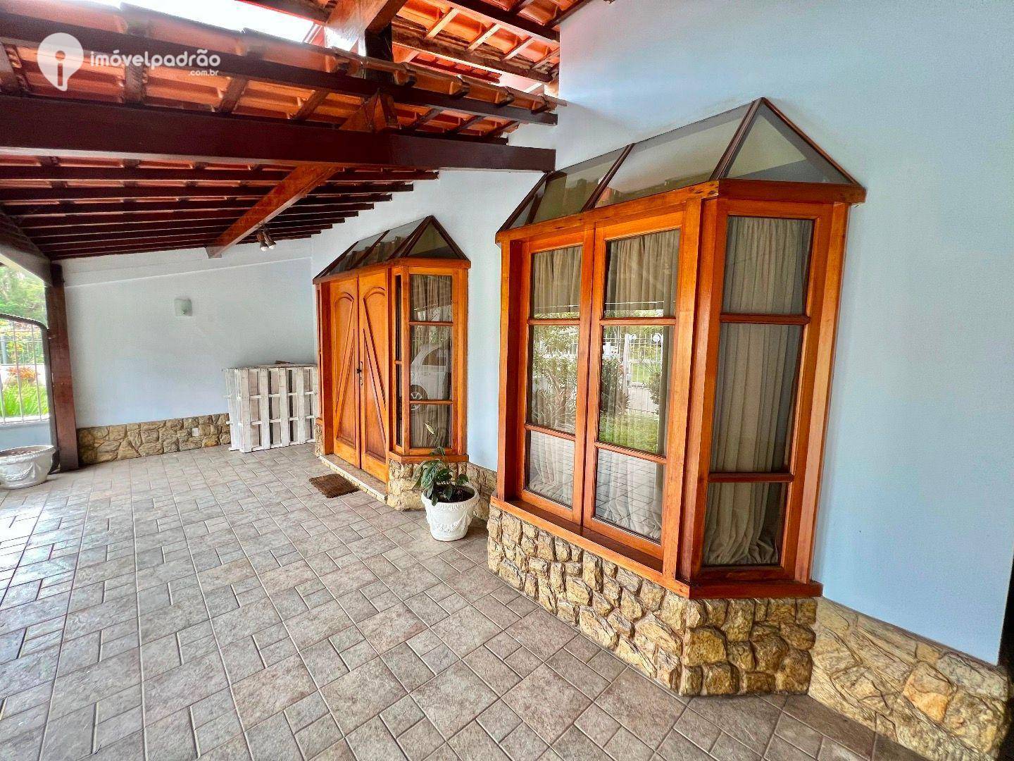 Casa de Condomínio à venda com 5 quartos, 300m² - Foto 36