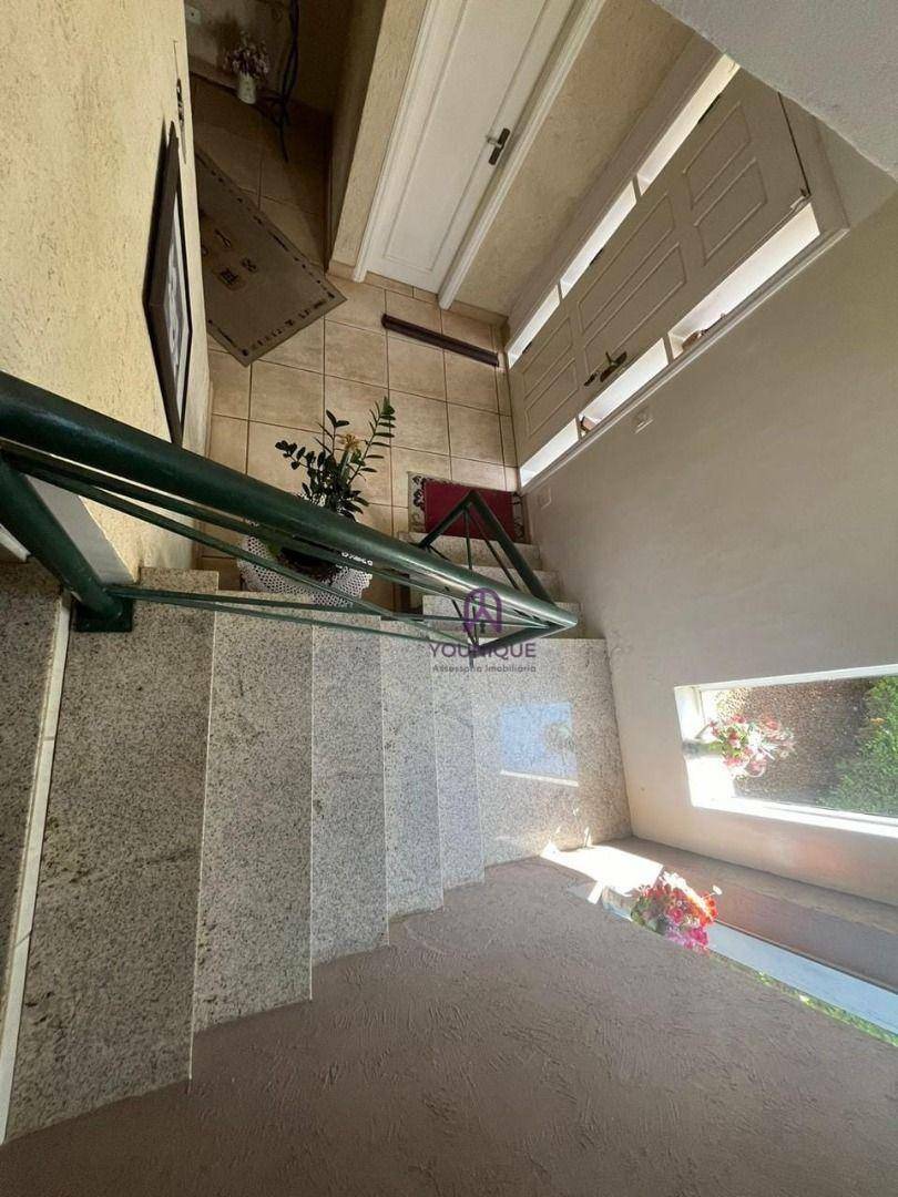 Casa à venda com 3 quartos, 236m² - Foto 48