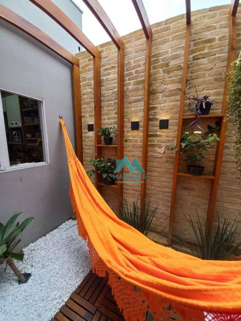 Casa à venda com 3 quartos, 118m² - Foto 10