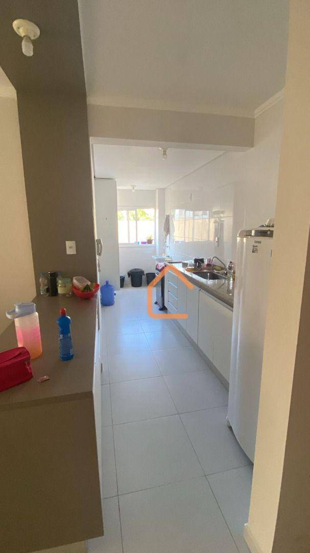 Apartamento à venda com 2 quartos, 73m² - Foto 3