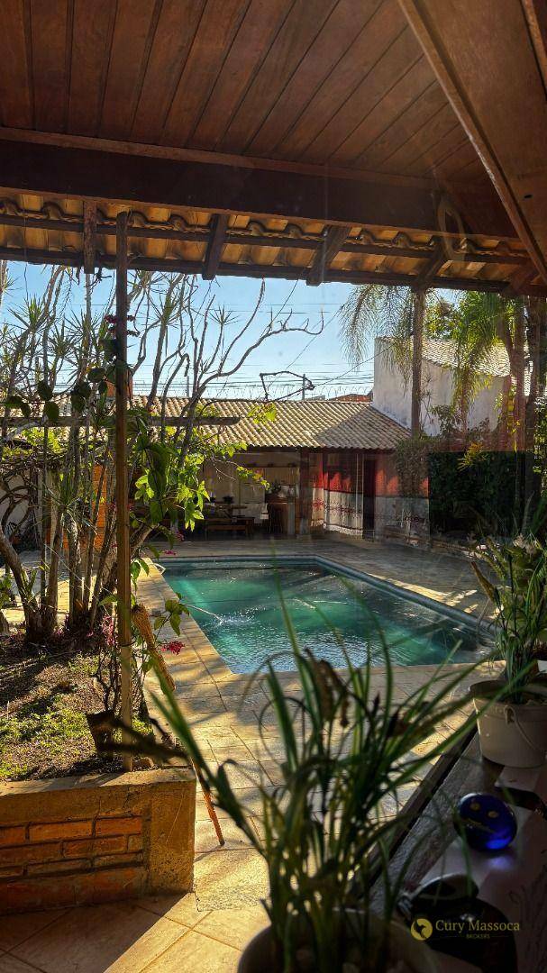 Chácara à venda com 4 quartos, 300m² - Foto 14