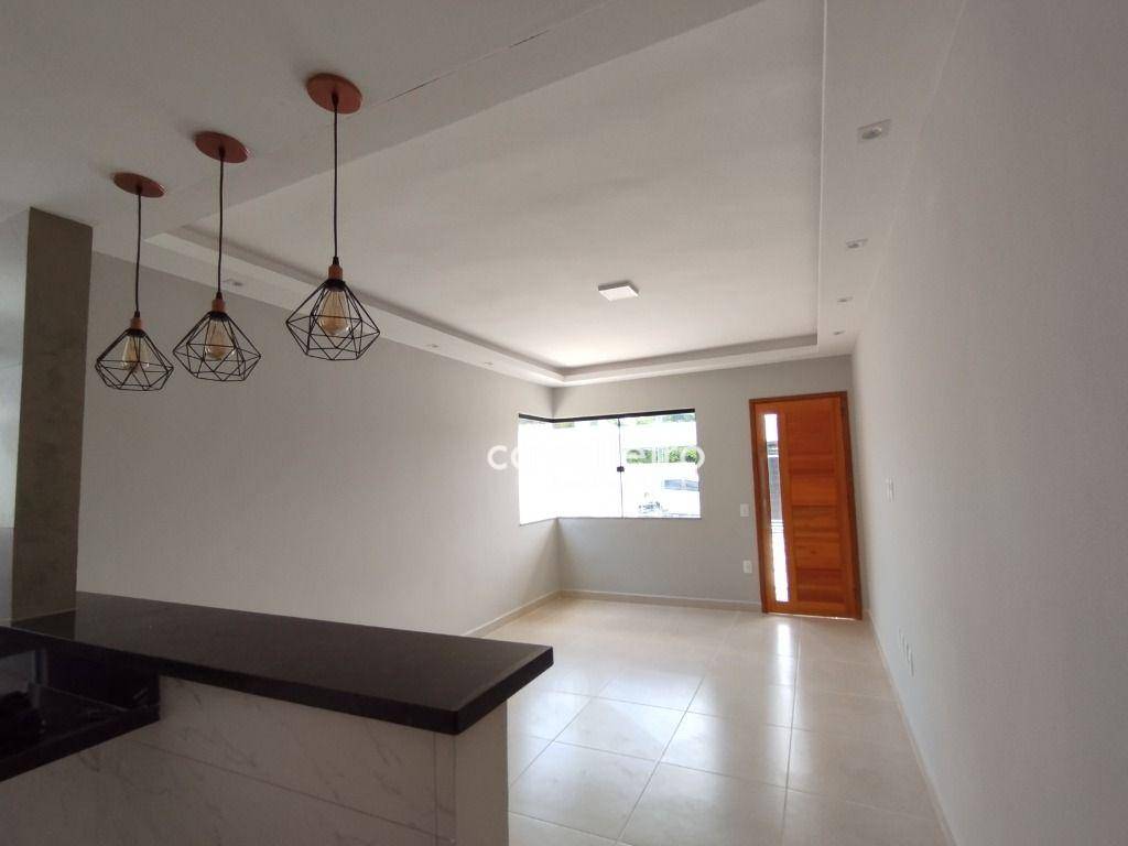 Casa à venda com 3 quartos, 120m² - Foto 5