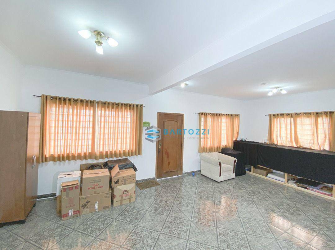 Sobrado à venda com 4 quartos, 270m² - Foto 39