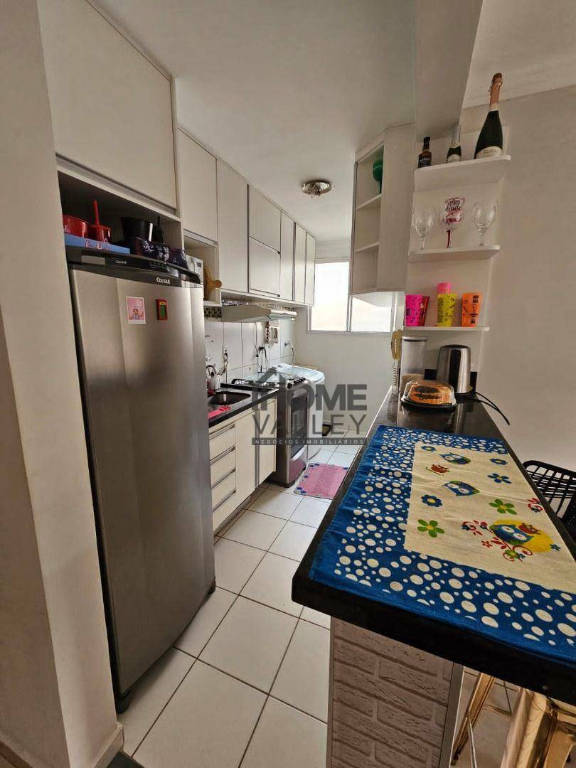 Apartamento à venda com 2 quartos, 45m² - Foto 9