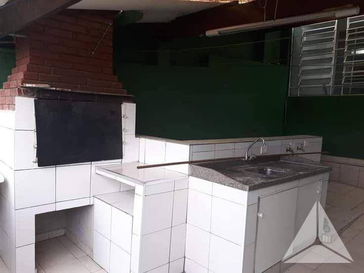 Sobrado à venda com 2 quartos, 103m² - Foto 1