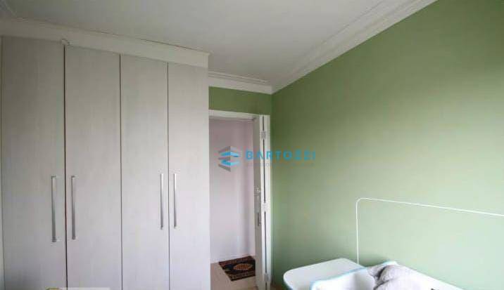 Apartamento à venda com 2 quartos, 50m² - Foto 18