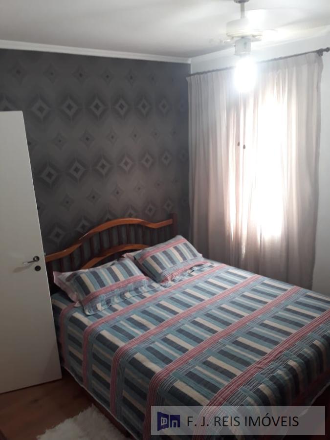 Apartamento à venda com 3 quartos, 80m² - Foto 13