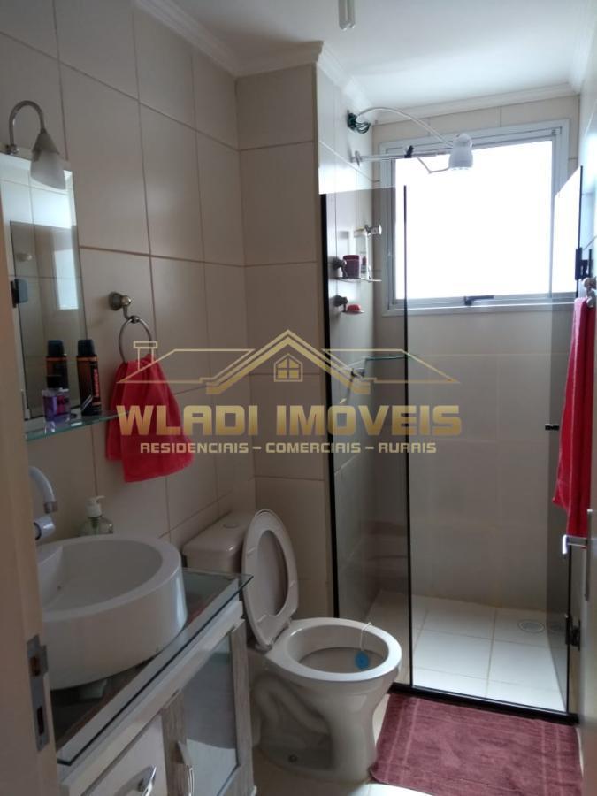 Apartamento à venda com 2 quartos, 49m² - Foto 13