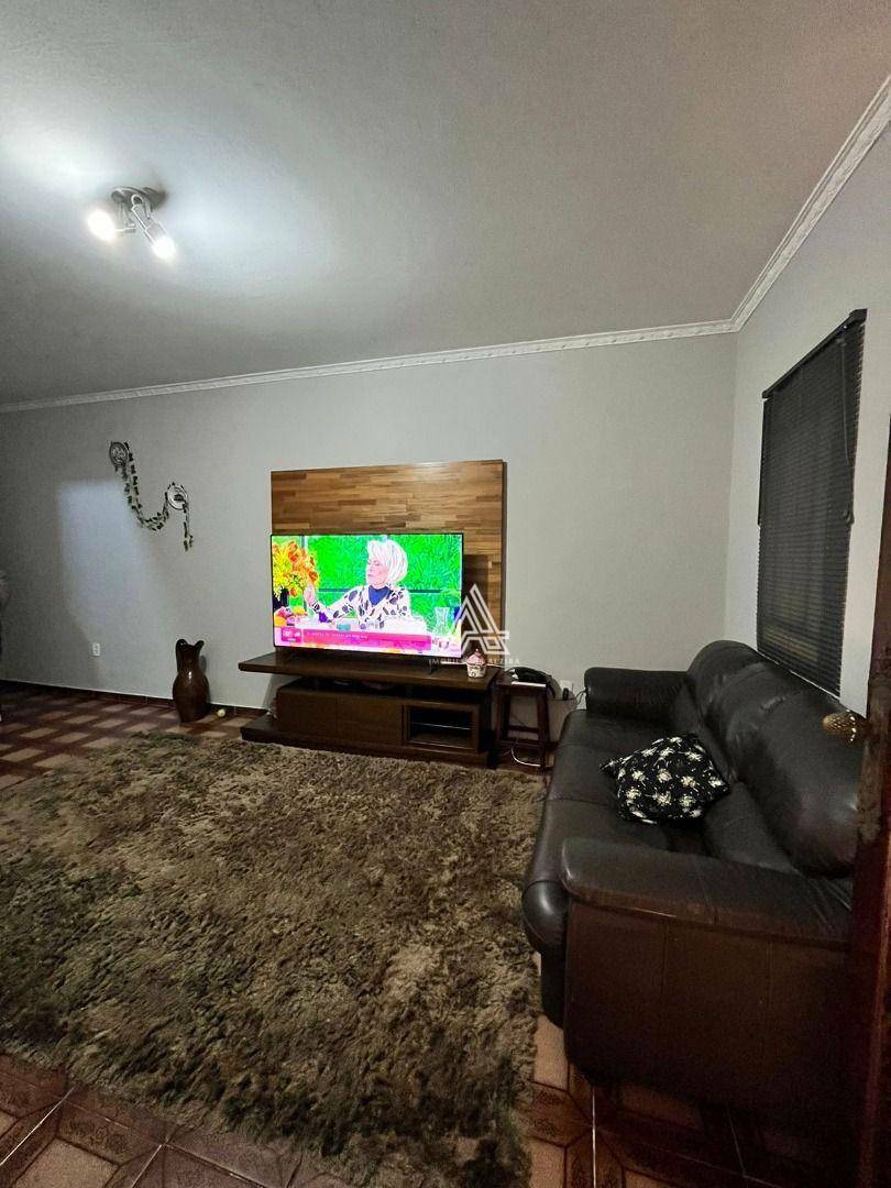 Sobrado à venda com 3 quartos, 209m² - Foto 13