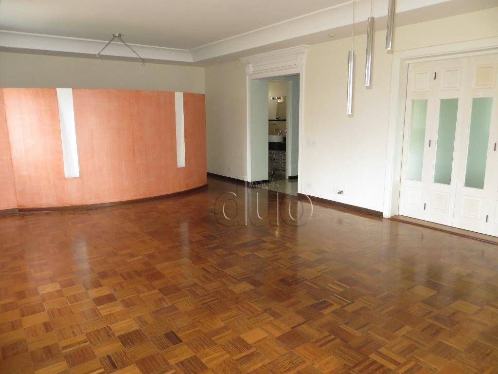 Apartamento à venda com 4 quartos, 196m² - Foto 1