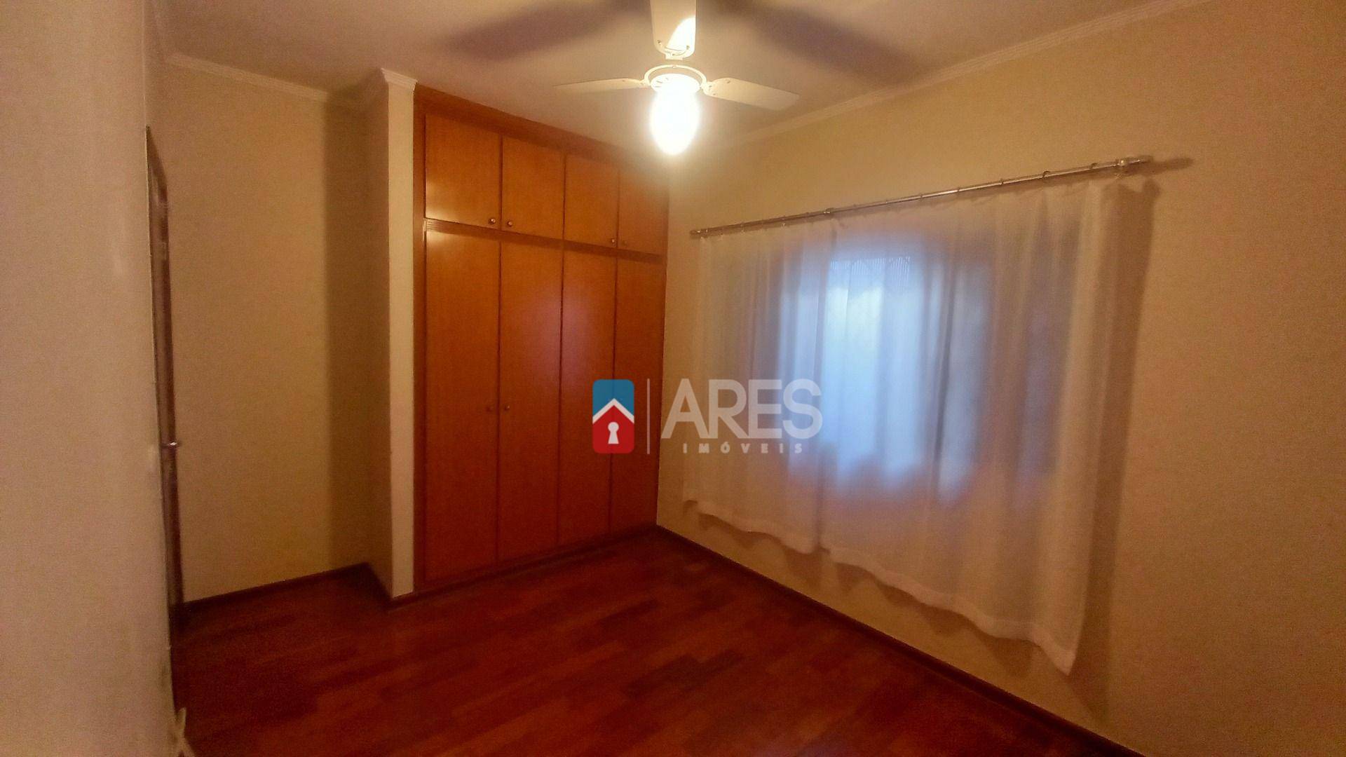 Casa à venda com 2 quartos, 160m² - Foto 5