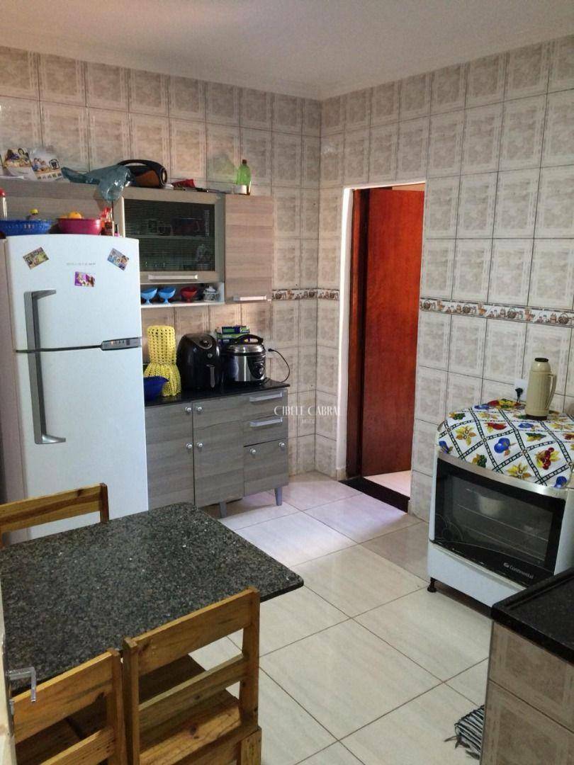 Casa à venda com 1 quarto, 160m² - Foto 6