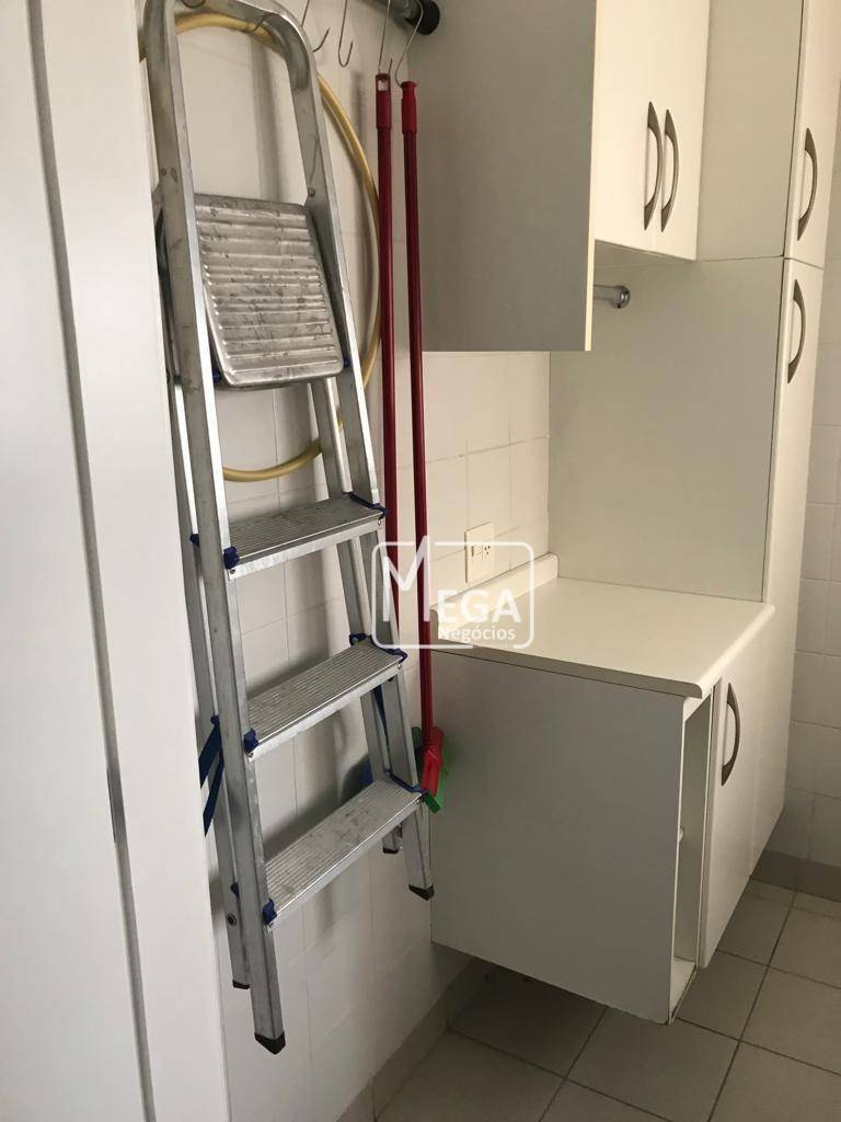 Apartamento para alugar com 2 quartos, 98m² - Foto 22