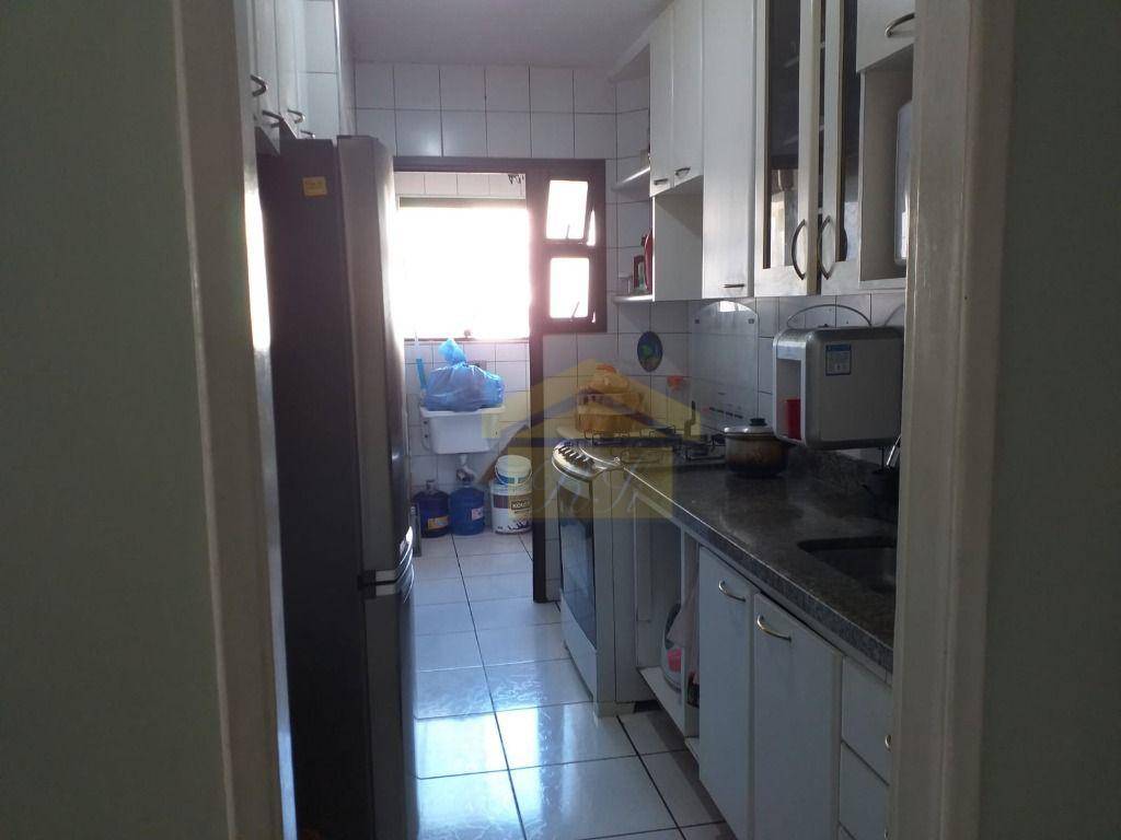 Apartamento à venda com 3 quartos, 69m² - Foto 6