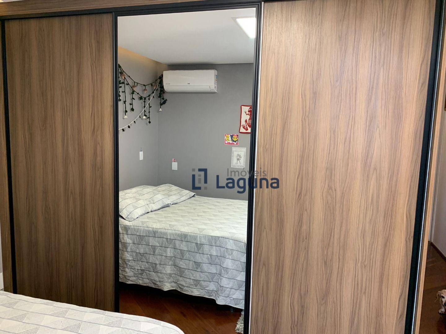 Apartamento à venda com 3 quartos - Foto 31