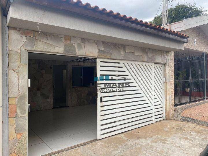 Casa à venda com 3 quartos, 155m² - Foto 2