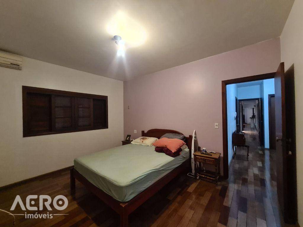 Casa, 4 quartos, 418 m² - Foto 43