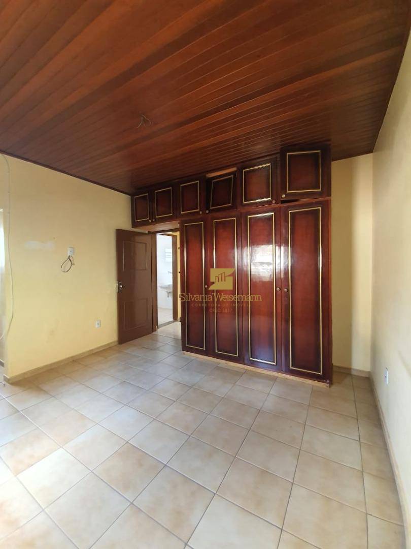 Casa à venda com 2 quartos, 258M2 - Foto 8