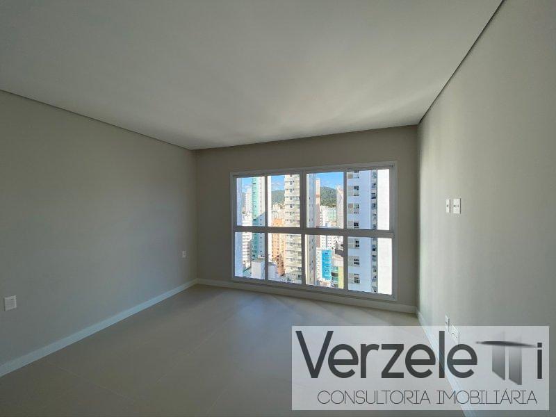 Apartamento à venda com 4 quartos, 160m² - Foto 14