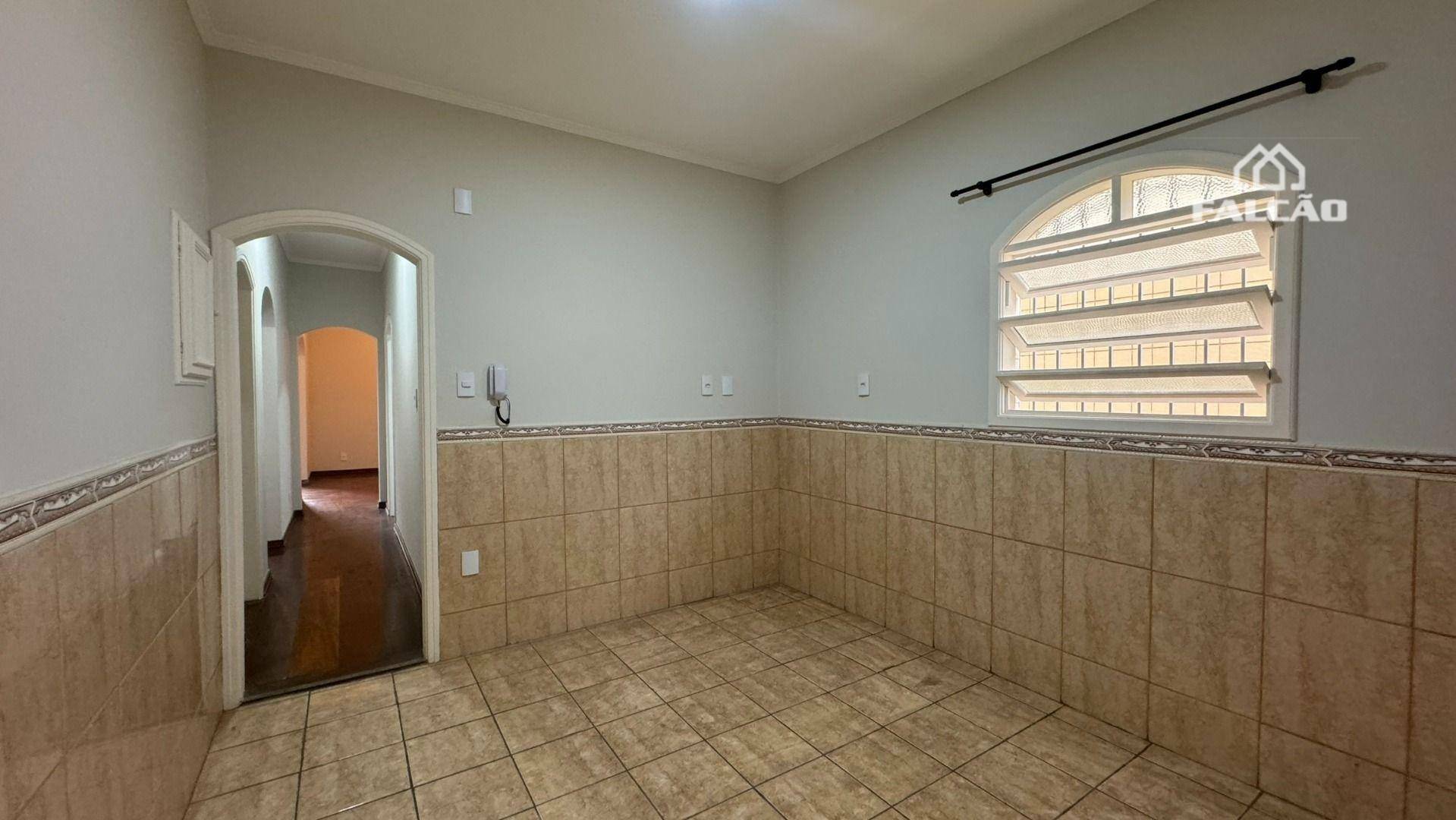 Sobrado à venda com 4 quartos, 214m² - Foto 30