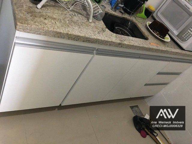 Apartamento à venda com 2 quartos, 90m² - Foto 8