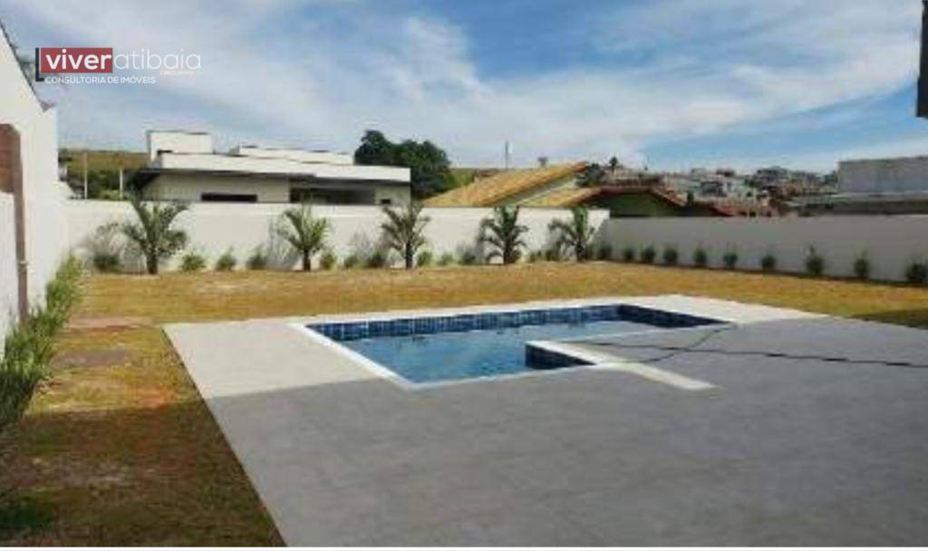 Casa de Condomínio à venda com 3 quartos, 240m² - Foto 2