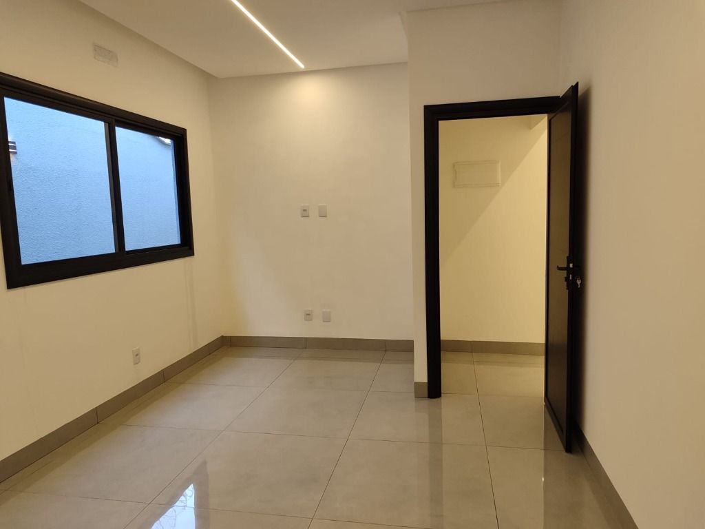 Casa à venda com 3 quartos, 180m² - Foto 10