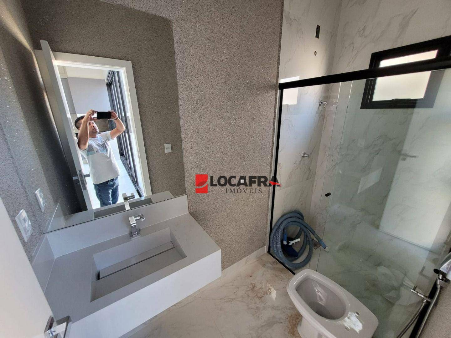 Casa à venda com 3 quartos, 236m² - Foto 14