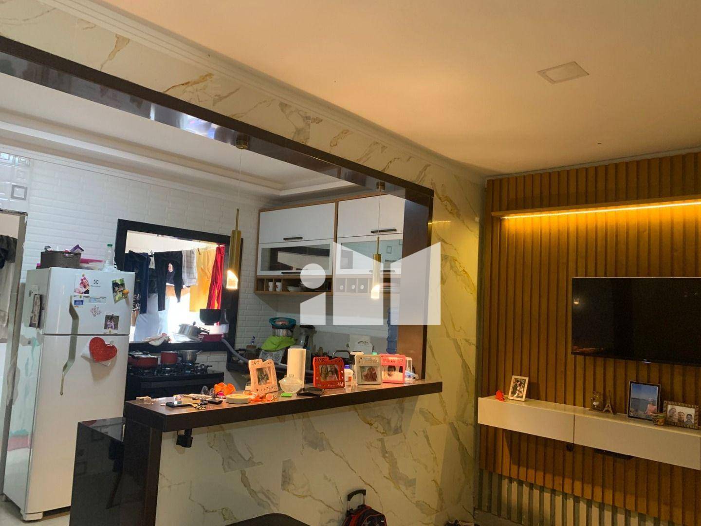 Apartamento à venda com 3 quartos, 80m² - Foto 1
