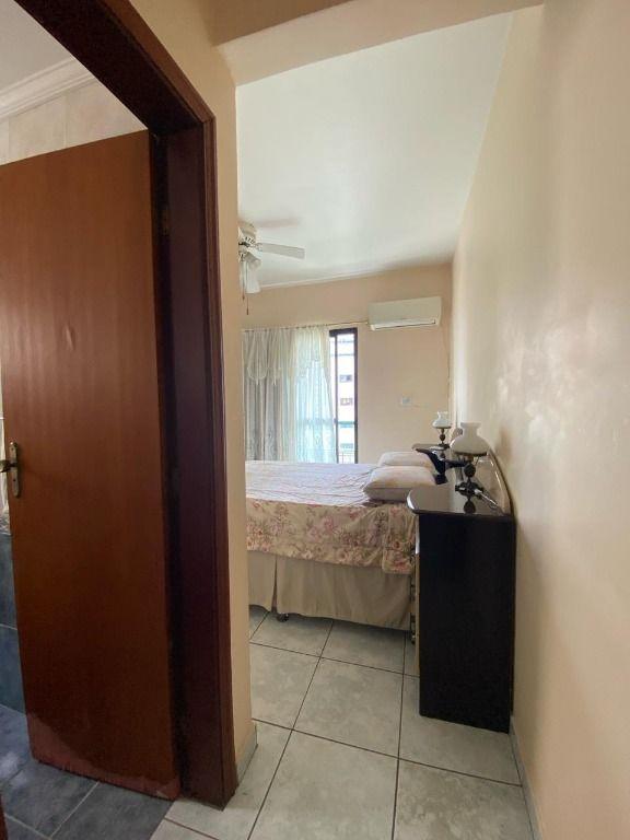 Apartamento à venda com 2 quartos, 82m² - Foto 27