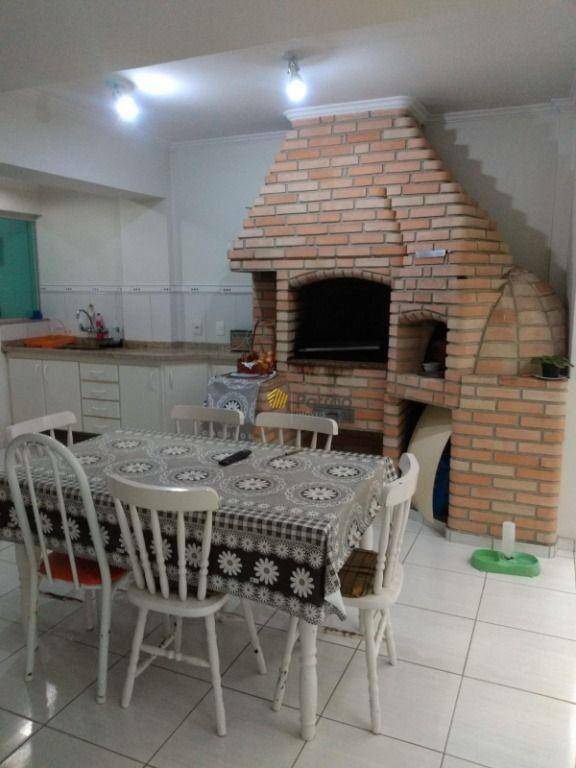 Sobrado à venda com 3 quartos, 318m² - Foto 28