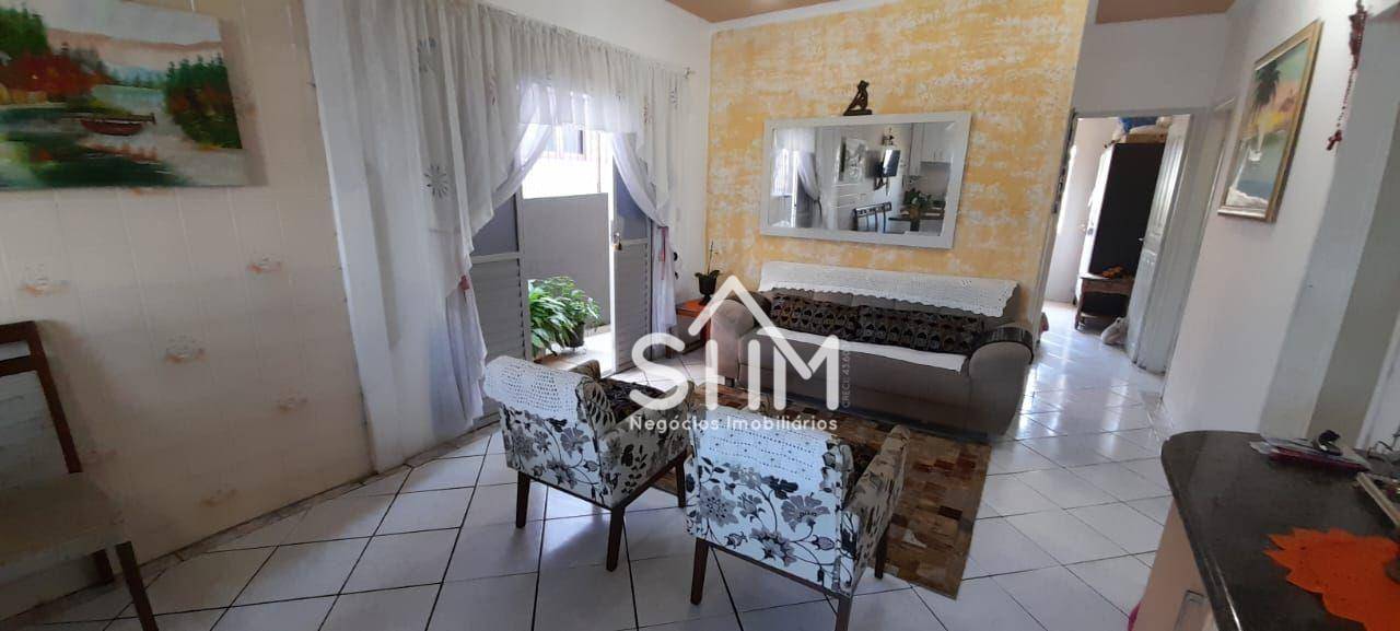 Casa à venda com 3 quartos, 268m² - Foto 1