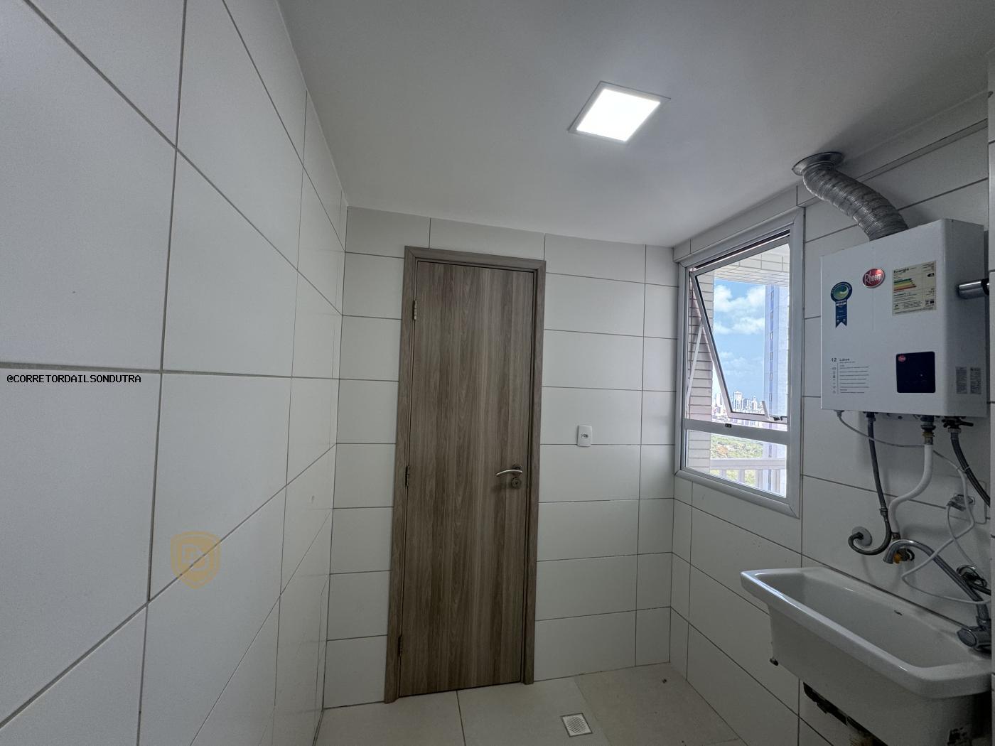 Apartamento à venda com 2 quartos, 72m² - Foto 11