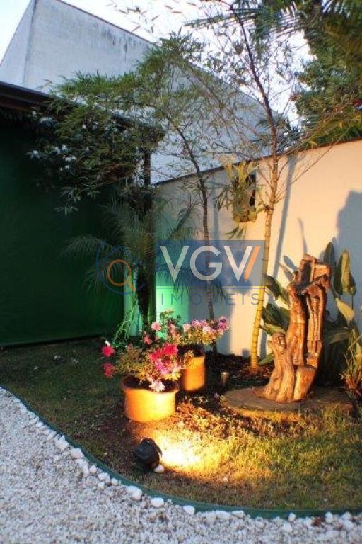 Casa à venda com 3 quartos, 155m² - Foto 12